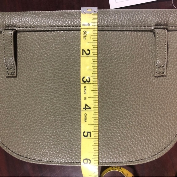 NWT | Thirty-One Convertible Belt Bag Crossbody | Ooh-la-la Olive Pebble - Picture 9 of 10